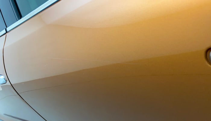 2016 Maruti Baleno ZETA PETROL 1.2, Petrol, Manual, 40,090 km, Rear left door - Minor scratches
