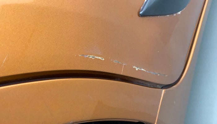2016 Maruti Baleno ZETA PETROL 1.2, Petrol, Manual, 40,090 km, Right rear door - Minor scratches