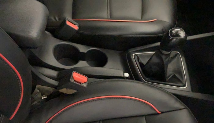 2019 Hyundai Elite i20 SPORTZ PLUS 1.2, Petrol, Manual, 72,539 km, Gear Lever