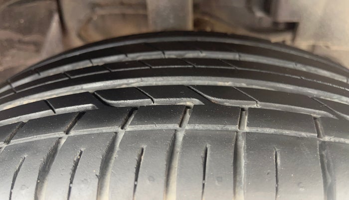 2023 Tata NEXON XZ PLUS PETROL SUNROOF DARK EDITION, Petrol, Manual, 9,627 km, Right Front Tyre Tread