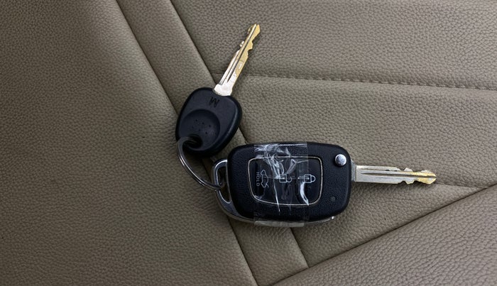 2020 Hyundai GRAND I10 NIOS SPORTZ AMT 1.2 KAPPA VTVT, Petrol, Automatic, 52,290 km, Key Close Up