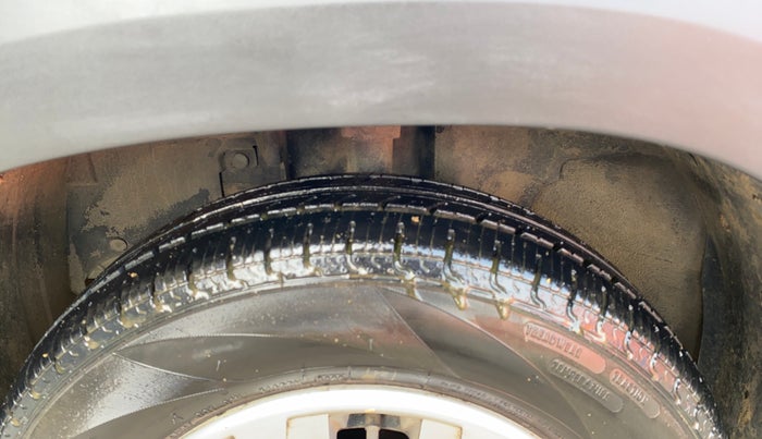 2016 Renault Kwid RXT 0.8, Petrol, Manual, 79,676 km, Left Front Tyre Tread