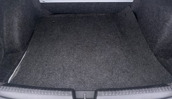 2021 Volkswagen Vento HIGHLINE PLUS 1.0 TSI AT, Petrol, Automatic, 27,408 km, Boot Inside