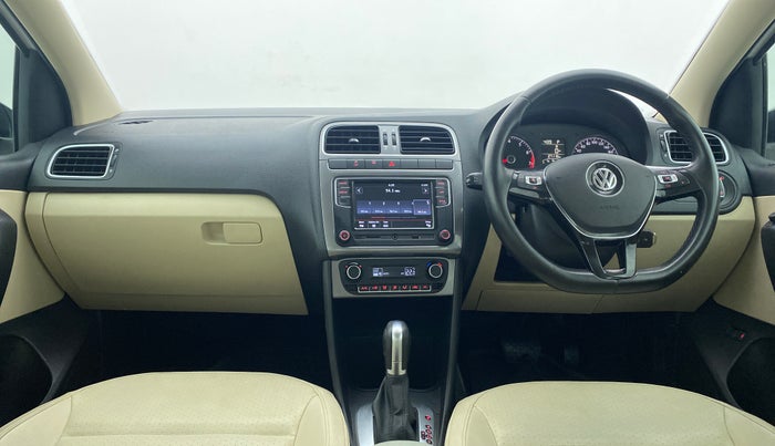2021 Volkswagen Vento HIGHLINE PLUS 1.0 TSI AT, Petrol, Automatic, 27,408 km, Dashboard