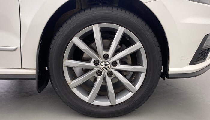 2021 Volkswagen Vento HIGHLINE PLUS 1.0 TSI AT, Petrol, Automatic, 27,408 km, Right Front Wheel