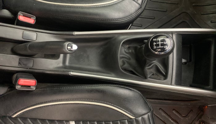 2017 Maruti Baleno ZETA PETROL 1.2, Petrol, Manual, 58,725 km, Gear Lever