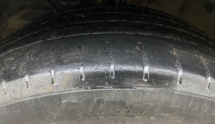 2017 Maruti Baleno ZETA PETROL 1.2, Petrol, Manual, 58,725 km, Left Front Tyre Tread