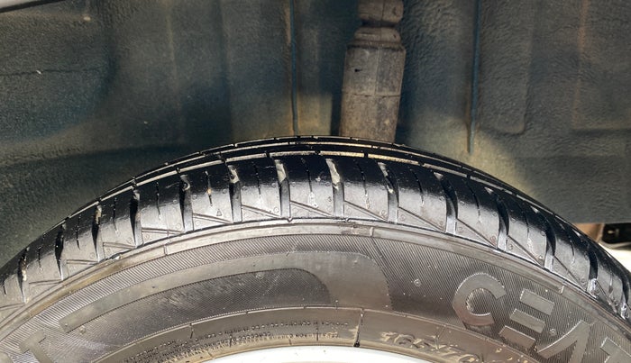 2022 Renault Kwid RXT 1.0, Petrol, Manual, 7,371 km, Left Rear Tyre Tread