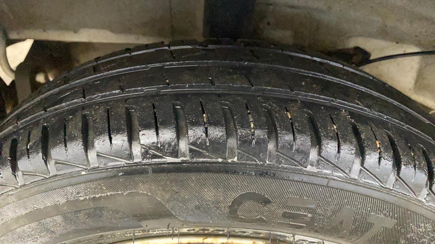 2021 Hyundai NEW SANTRO MAGNA, Petrol, Manual, 33,400 km, Right Rear Tyre Tread