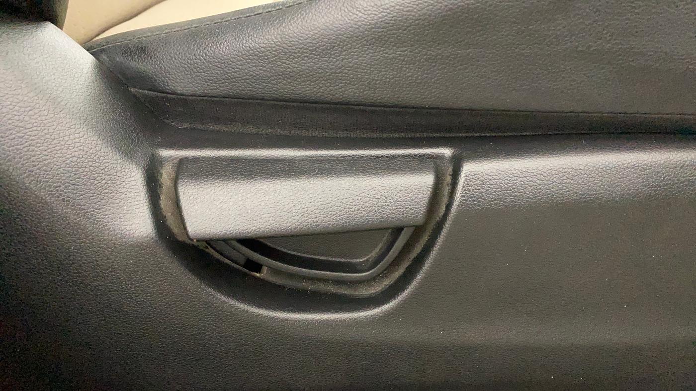 2021 Hyundai NEW SANTRO MAGNA, Petrol, Manual, 33,400 km, Driver Side Adjustment Panel