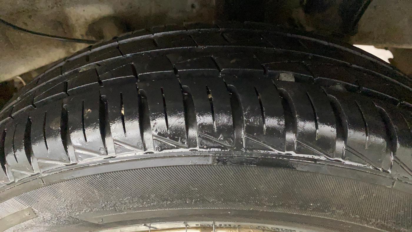 2021 Hyundai NEW SANTRO MAGNA, Petrol, Manual, 33,400 km, Left Rear Tyre Tread