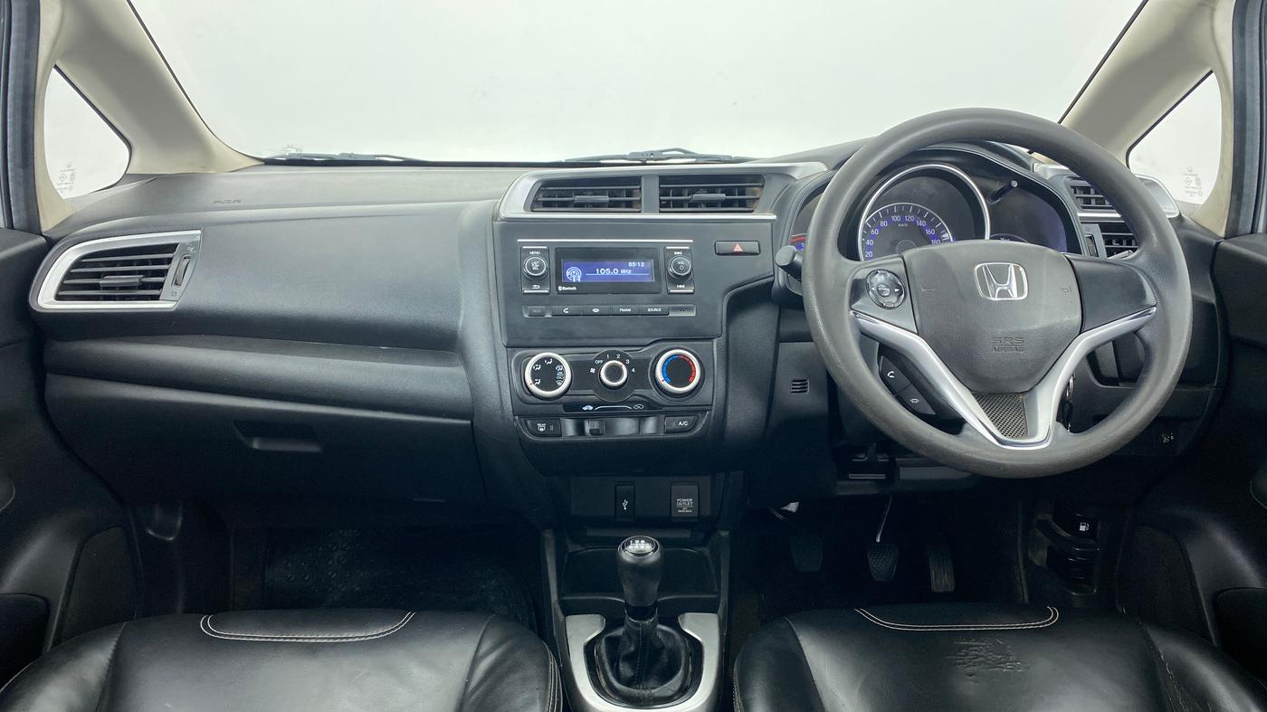 2017 Honda WR-V 1.5 i-DTEC S MT, Diesel, Manual, 61,469 km, Dashboard