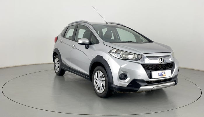 2017 Honda WR-V 1.5 i-DTEC S MT, Diesel, Manual, 61,469 km, Right Front Diagonal