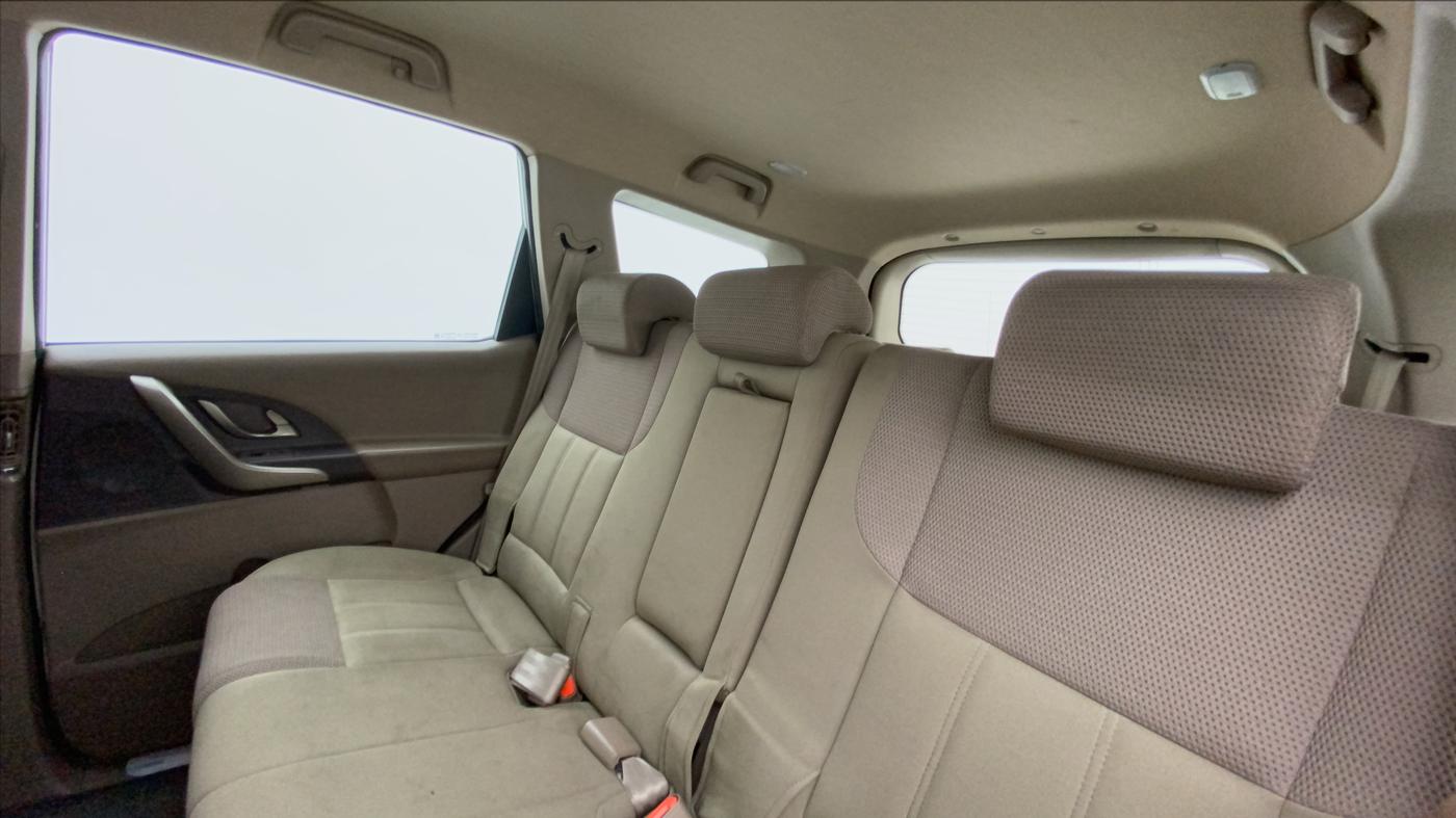 2015 Mahindra XUV500 W6, Diesel, Manual, 66,359 km, Right Side Rear Door Cabin
