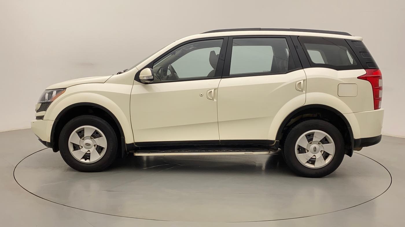 2015 Mahindra XUV500 W6, Diesel, Manual, 66,359 km, Left Side
