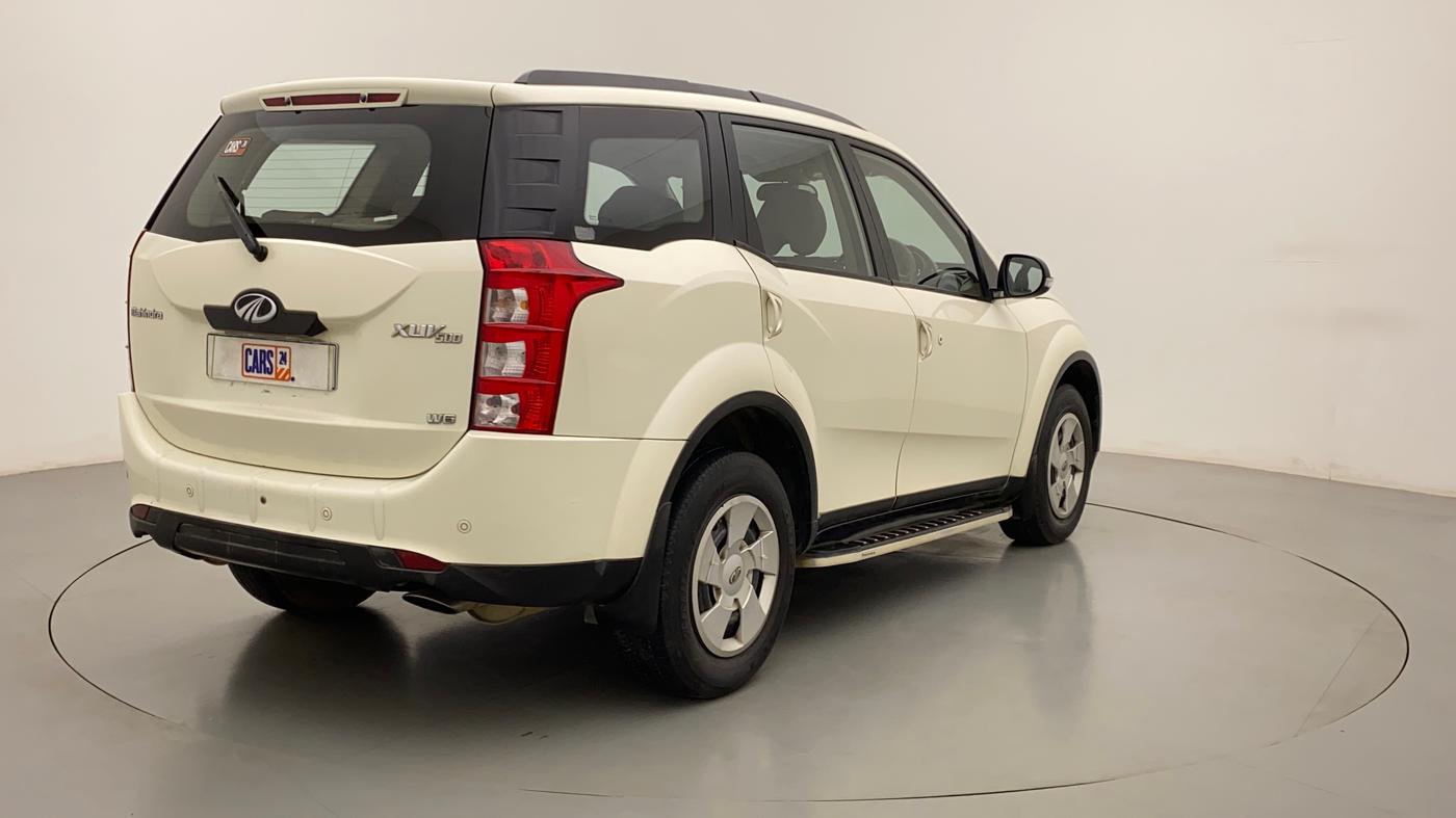 2015 Mahindra XUV500 W6, Diesel, Manual, 66,359 km, Right Back Diagonal