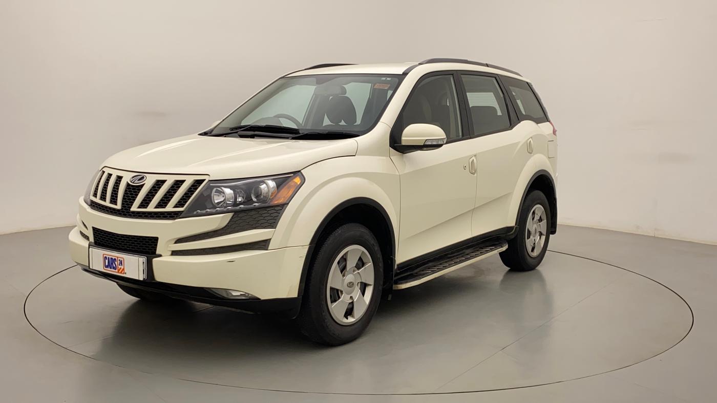 2015 Mahindra XUV500 W6, Diesel, Manual, 66,359 km, Left Front Diagonal