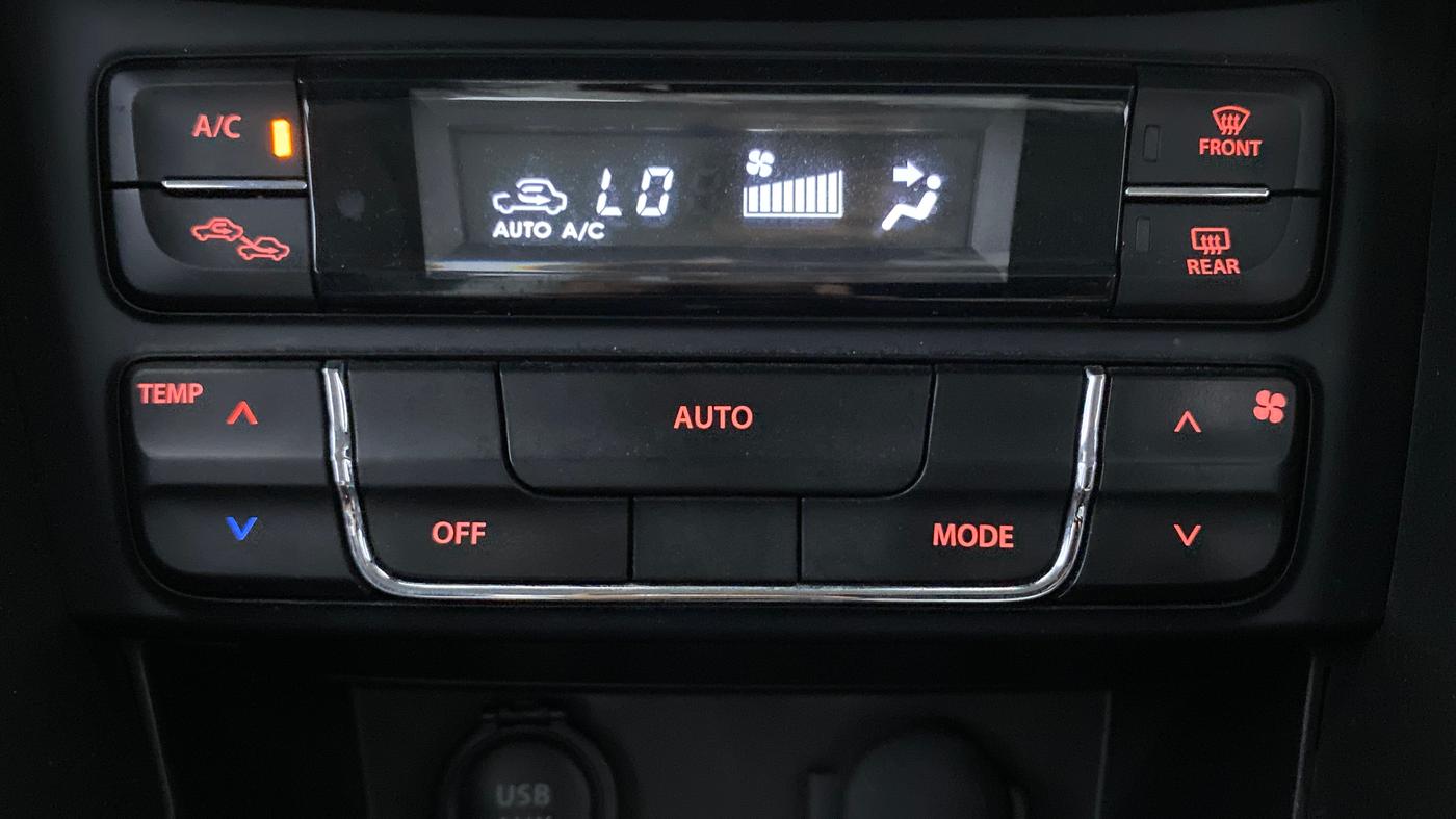 2020 Toyota URBAN CRUISER HIGH MT, Petrol, Manual, 28,251 km, Automatic Climate Control