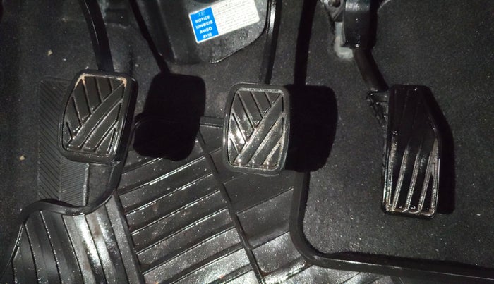 2018 Maruti Baleno DELTA PETROL 1.2, Petrol, Manual, 45,726 km, Pedals