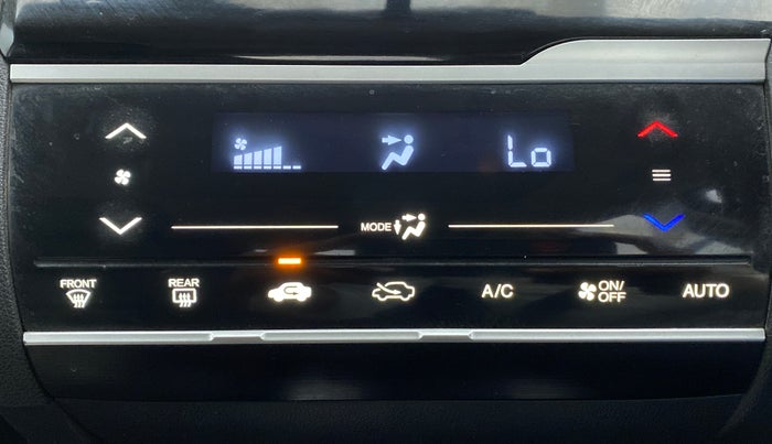 2018 Honda WR-V 1.5L I-DTEC VX MT, Diesel, Manual, 1,18,690 km, Automatic Climate Control
