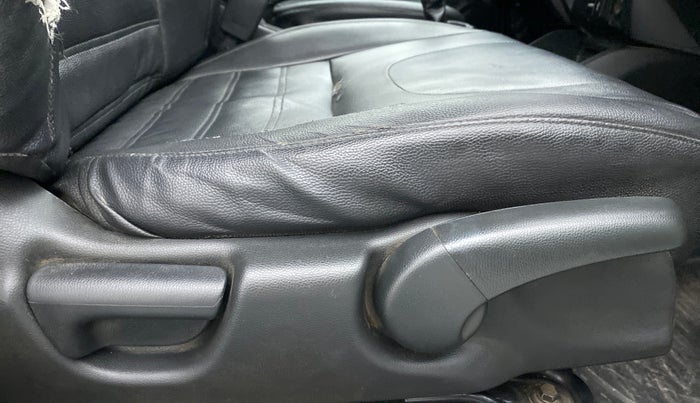 2018 Honda WR-V 1.5L I-DTEC VX MT, Diesel, Manual, 1,18,690 km, Driver Side Adjustment Panel