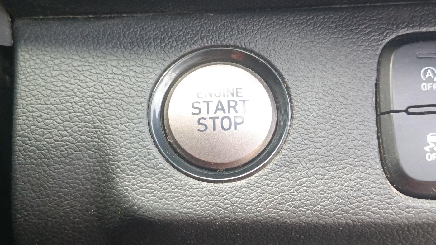 2024 Hyundai VENUE SX 1.2 KNIGHT EDITION, Petrol, Manual, 44,498 km, Keyless Start/ Stop Button