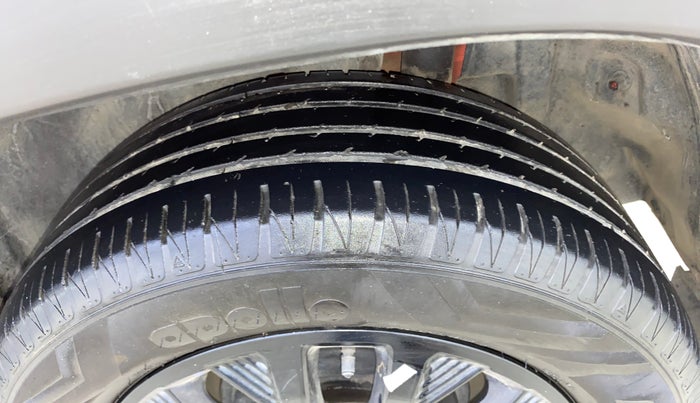 2021 Maruti Vitara Brezza ZXI AT SHVS, Petrol, Automatic, 33,363 km, Left Rear Tyre Tread