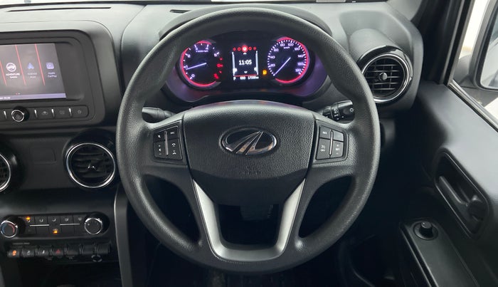 2021 Mahindra Thar LX  P 4WD AT CONVERTIBLE, Petrol, Automatic, 17,338 km, Steering Wheel Close Up