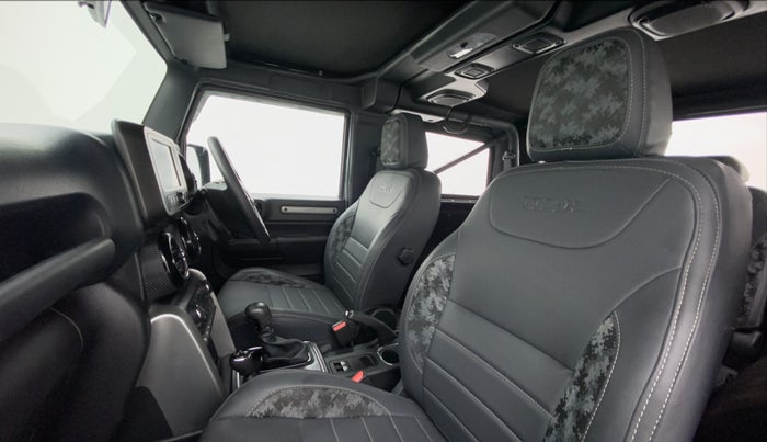 2021 Mahindra Thar LX  P 4WD AT CONVERTIBLE, Petrol, Automatic, 17,338 km, Right Side Front Door Cabin