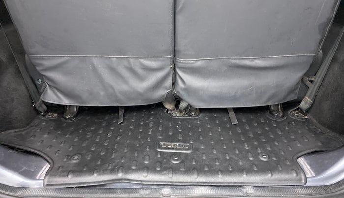 2021 Mahindra Thar LX  P 4WD AT CONVERTIBLE, Petrol, Automatic, 17,338 km, Boot Inside