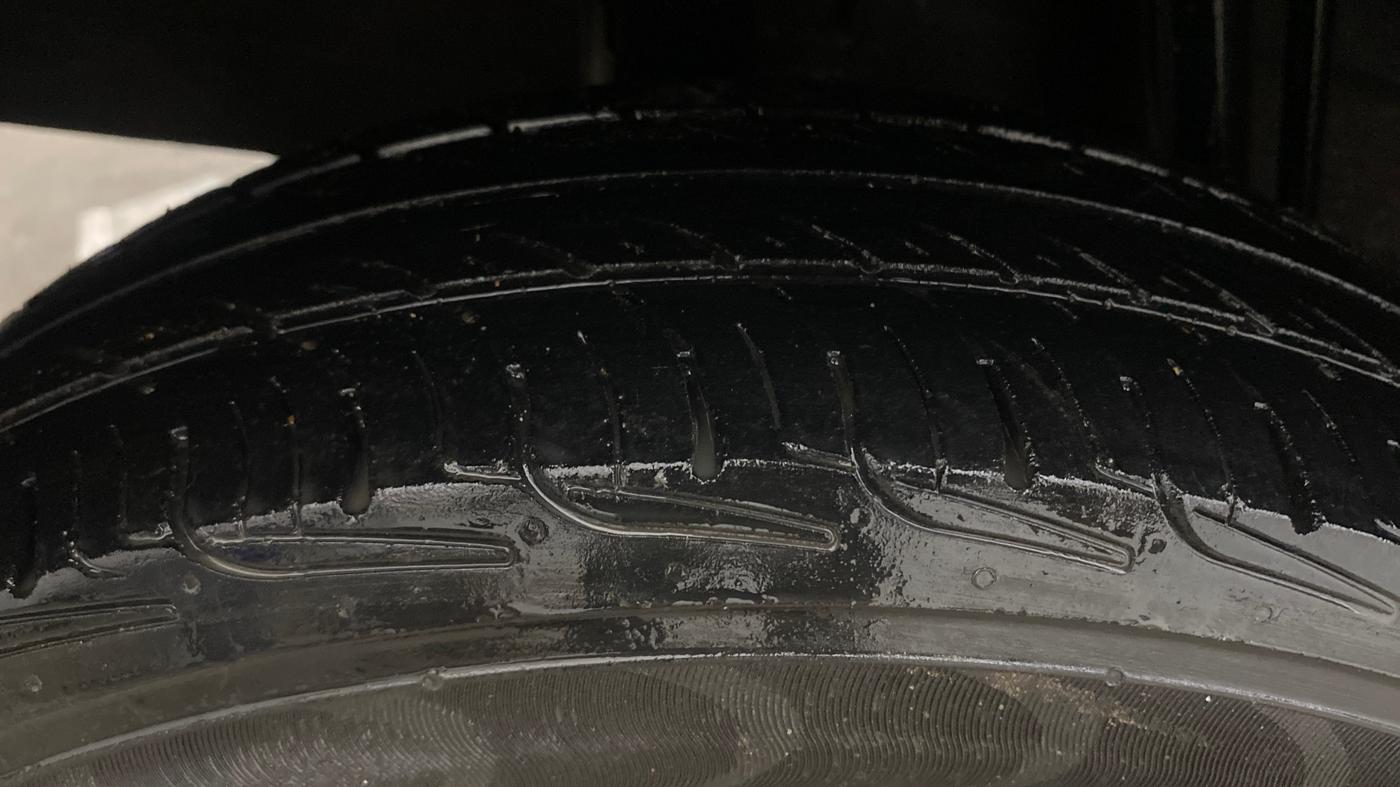 2018 Renault Kwid RXT 1.0, Petrol, Manual, 91,881 km, Right Rear Tyre Tread