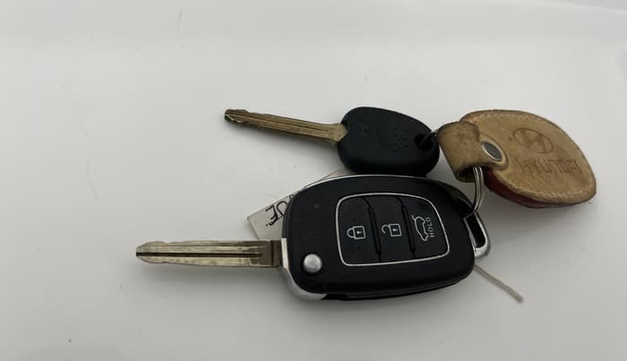 2019 Hyundai VENUE SX 1.0 TURBO, Petrol, Manual, 82,785 km, Key Close Up