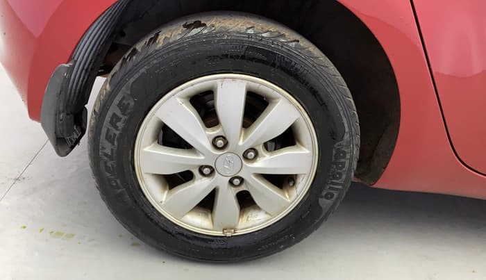 2012 Hyundai i20 SPORTZ 1.4 AT, Petrol, Automatic, 29,347 km, Right Rear Wheel