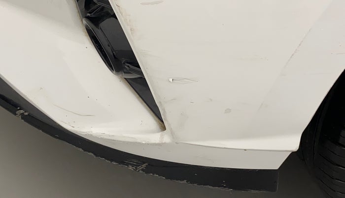 2022 Hyundai NEW I20 ASTA (O) 1.2 MT, Petrol, Manual, 28,448 km, Front bumper - Minor scratches