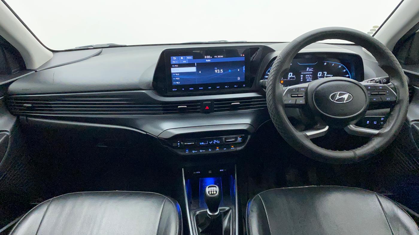 2022 Hyundai NEW I20 ASTA (O) 1.2 MT, Petrol, Manual, 28,448 km, Dashboard
