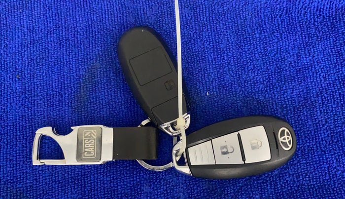 2021 Toyota URBAN CRUISER HIGH GRADE AT, Petrol, Automatic, 45,799 km, Key Close Up