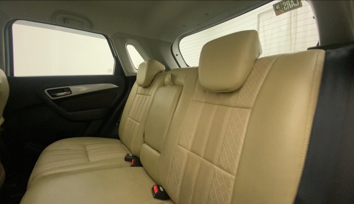 2021 Toyota URBAN CRUISER HIGH GRADE AT, Petrol, Automatic, 45,799 km, Right Side Rear Door Cabin