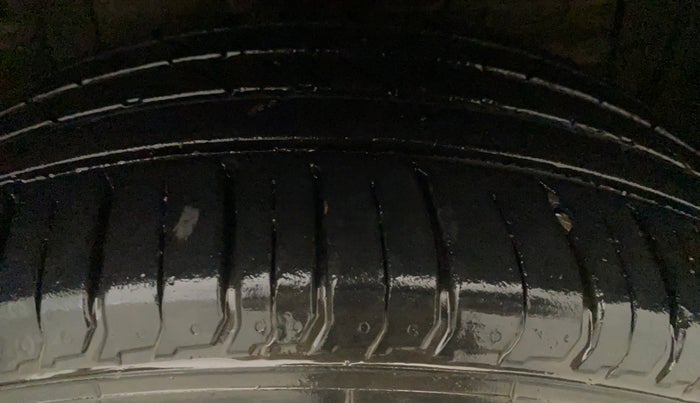2021 Toyota URBAN CRUISER HIGH GRADE AT, Petrol, Automatic, 45,799 km, Right Front Tyre Tread