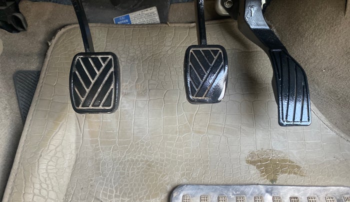 2016 Maruti Ciaz VXI+, Petrol, Manual, 41,827 km, Pedals