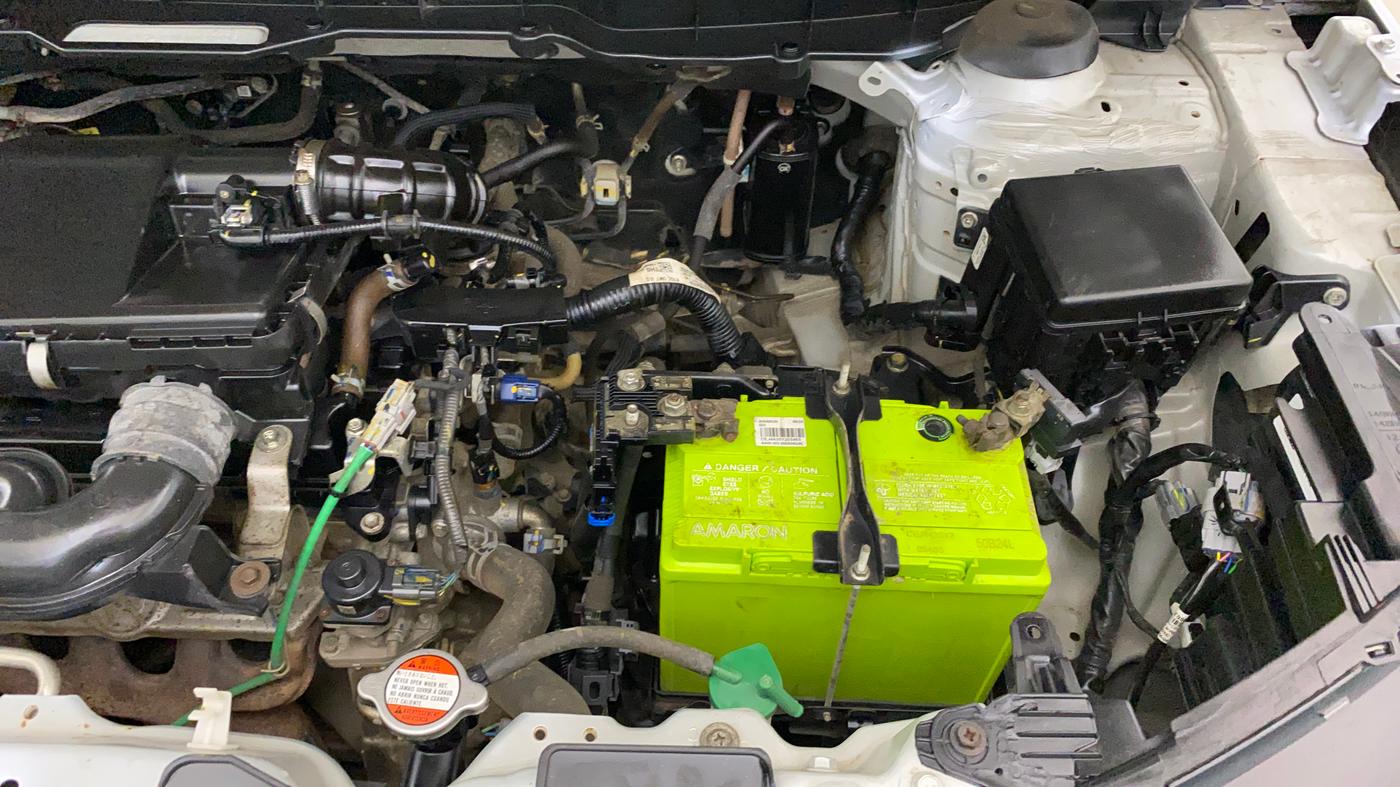 2022 Maruti BREZZA LXI SMART HYBRID, Petrol, Manual, 30,951 km, Engine View - Left