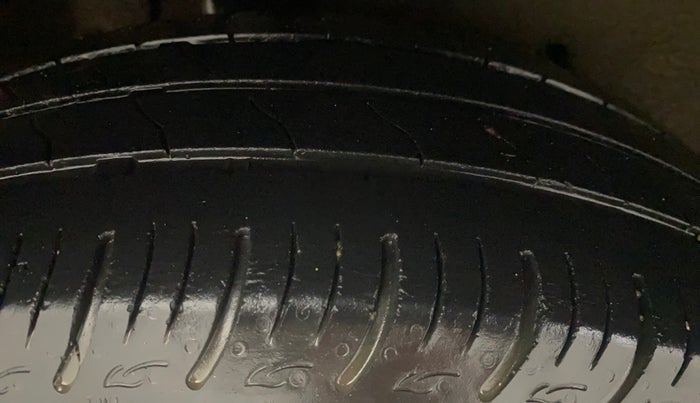 2020 Maruti Baleno DELTA PETROL 1.2, Petrol, Manual, 48,405 km, Right Rear Tyre Tread