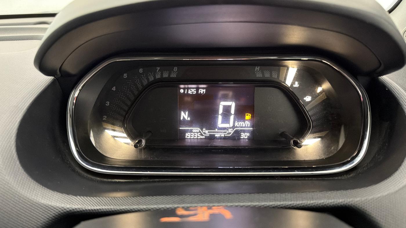 2023 Tata Tiago XTA PETROL, Petrol, Automatic, 19,334 km, Odometer Image