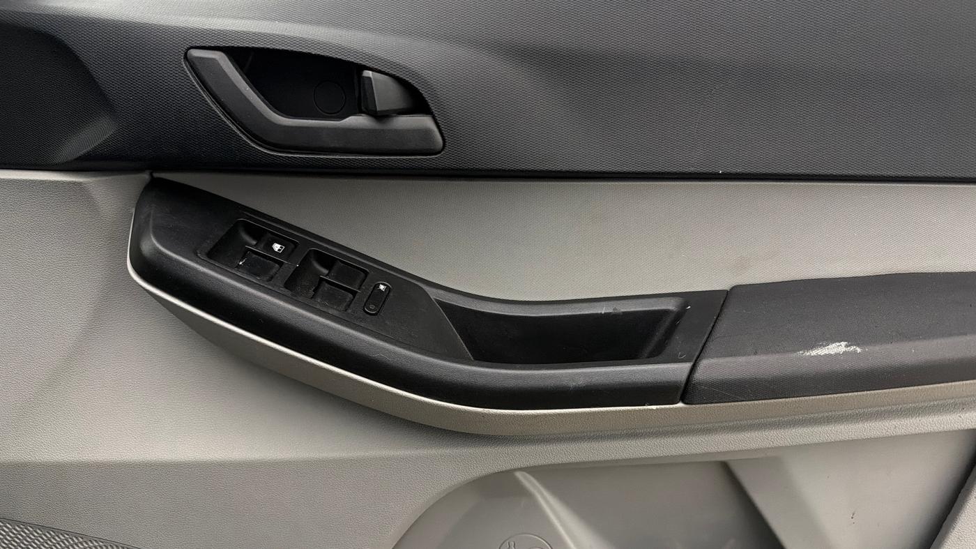 2023 Tata Tiago XTA PETROL, Petrol, Automatic, 19,334 km, Driver Side Door Panels Control