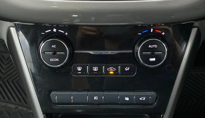 2019 Tata NEXON XZA PLUS DIESEL, Diesel, Automatic, 1,01,427 km, Automatic Climate Control
