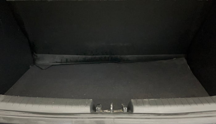 2020 Hyundai Elite i20 MAGNA PLUS 1.2, Petrol, Manual, 48,878 km, Boot Inside