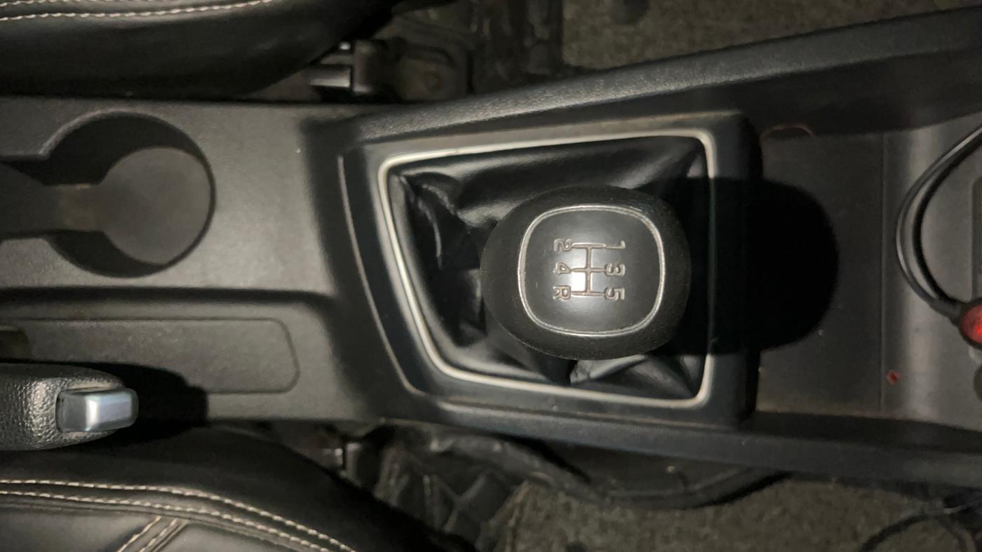 2020 Hyundai Elite i20 MAGNA PLUS 1.2, Petrol, Manual, 48,878 km, Gear Lever