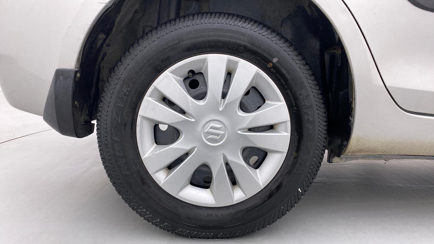 2013 Maruti Swift Dzire VDI, Diesel, Manual, 32,121 km, Right Rear Wheel