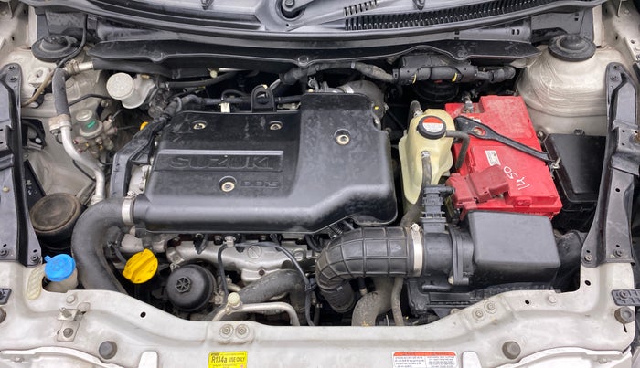 2013 Maruti Swift Dzire VDI, Diesel, Manual, 32,121 km, Open Bonet