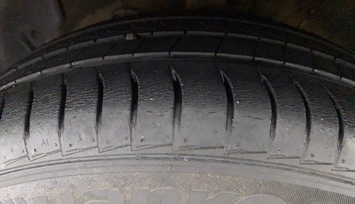 2019 Hyundai NEW SANTRO SPORTZ AMT, Petrol, Automatic, 17,626 km, Left Front Tyre Tread