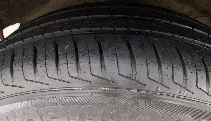 2019 Hyundai NEW SANTRO SPORTZ AMT, Petrol, Automatic, 17,626 km, Right Rear Tyre Tread